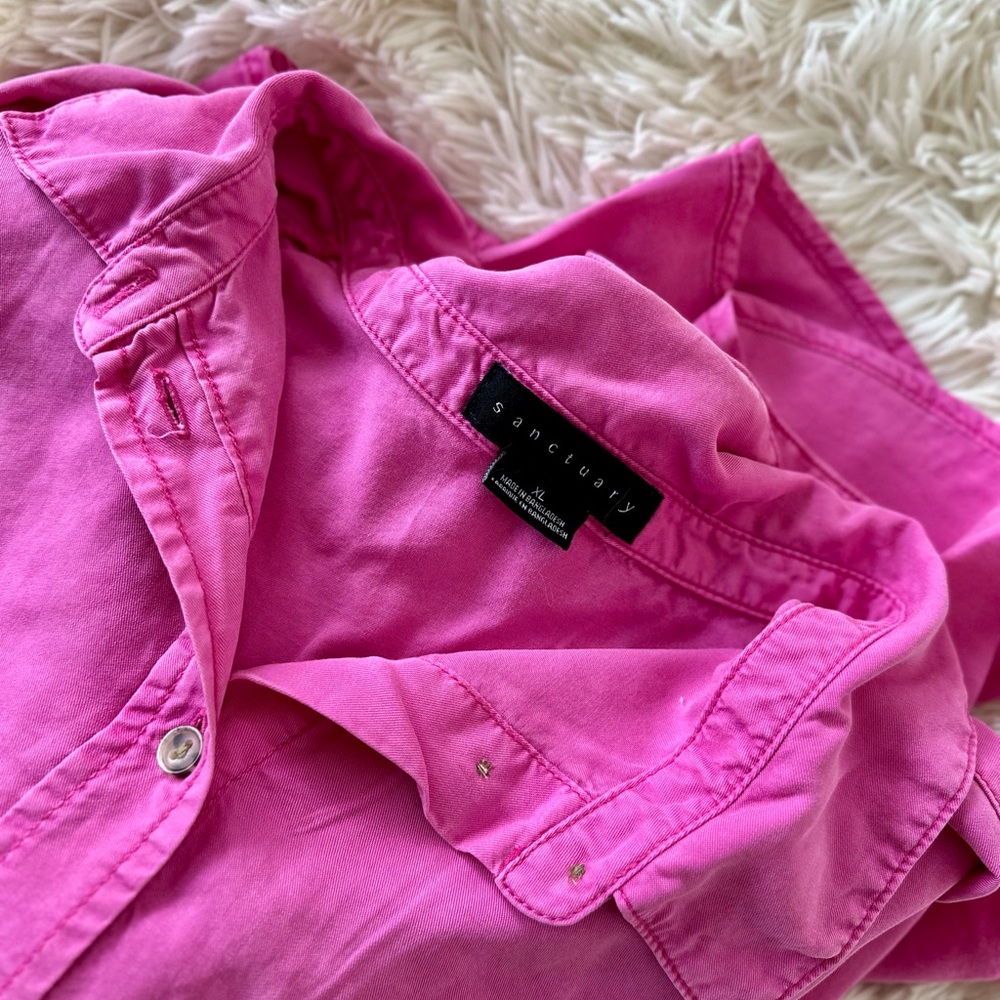 Sanctuary Fuchsia Collar Button-Up